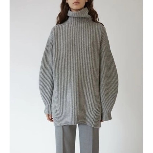 Acne Studios Sweaters - Acne Studios Gray Isa Oversized Sweater